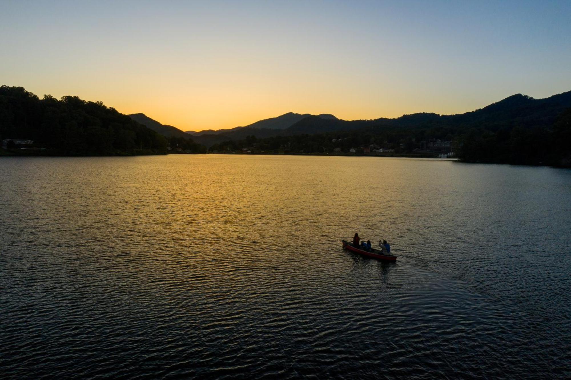 Campground Cabin Lake Junaluska Esterno foto